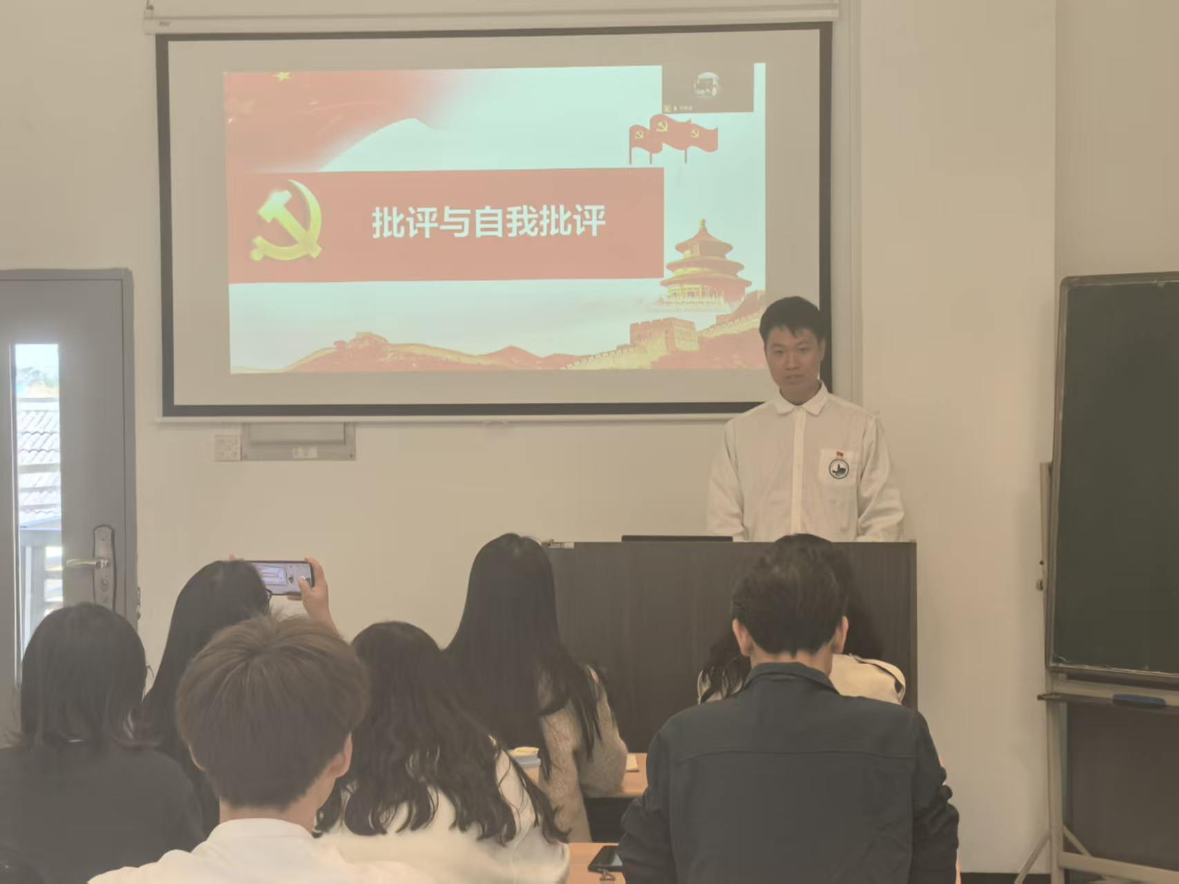 68d9ebe62af54a10992c063a4cad1644.jpg 68d9ebe62af54a10992c063a4cad1644.jpg