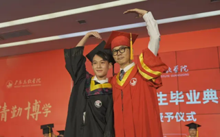 美加墨世界杯官网2022届学生毕业典礼暨学位授予仪式