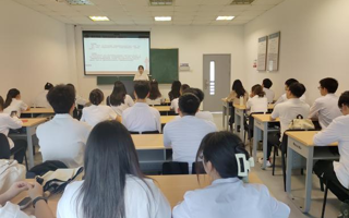世界杯官网计算机学院学生党支部持续开展党纪学习教育