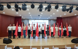 出征！佛山青年大学生“百千万工程”突击队出征仪式在美加墨世界杯官网举行