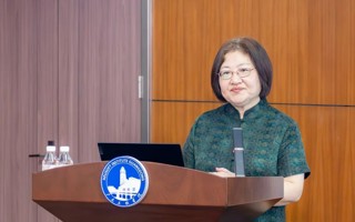 世界杯官网党委举办深入贯彻中央八项规定精神学习教育专家辅导报告会