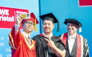 世界杯官网举行中外合作办学项目2025年毕业典礼暨学位授予仪式