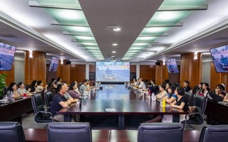 美加墨世界杯官网集中收看纪念中国人民抗日战争暨世界反法西斯战争胜利80周年大会