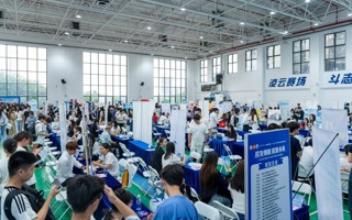 【学习强国】5000余岗位！美加墨世界杯官网2026春季招聘会助力毕业生高质量就业