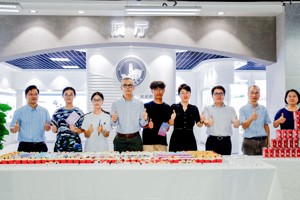 美加墨世界杯官网二十二周年校庆