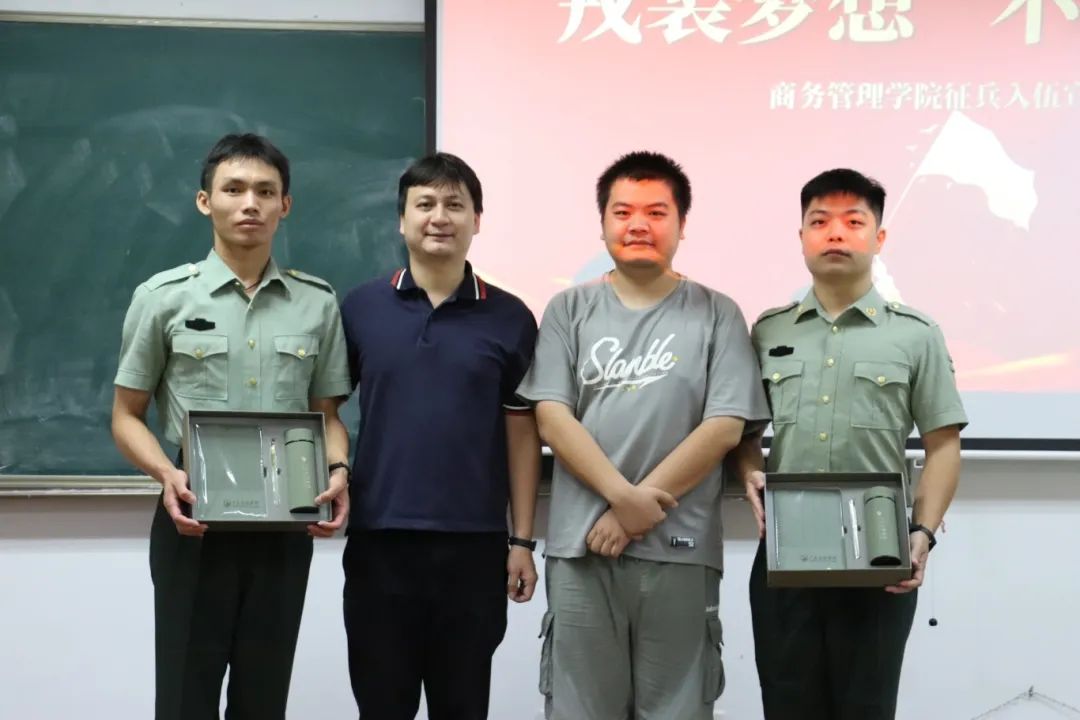 be7210943bb24748b9c3485444cfd6af.jpg be7210943bb24748b9c3485444cfd6af.jpg