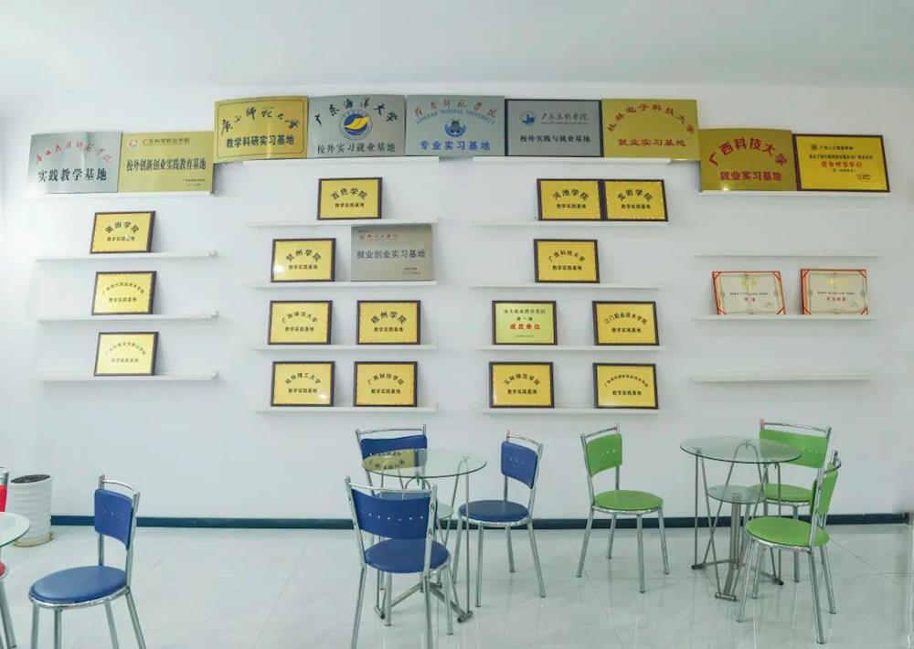 da3805fa12f846dd9acbd54b45a3c7ec.jpg da3805fa12f846dd9acbd54b45a3c7ec.jpg